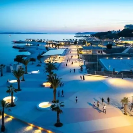 Sapphire Coast Residences * ספליט